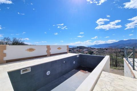 RIJEKA,KASTAV-NOVOGRADNJA, kuća sa bazenom, saunom, pogledom na more