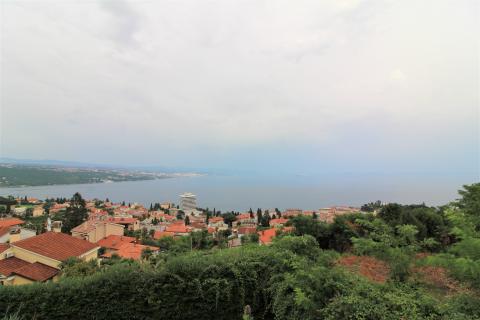 OPATIJA- stan 3S+DB, garaža, terasa, pogled na more