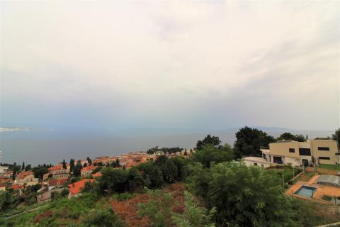 OPATIJA- stan 3S+DB, garaža, terasa, pogled na more