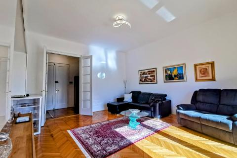 Condo/Apartment Bulevard, Rijeka, 109m2