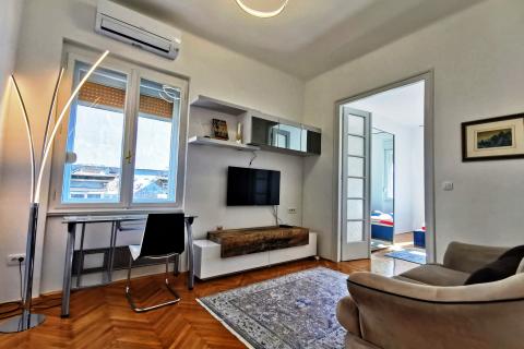 Condo/Apartment Bulevard, Rijeka, 109m2