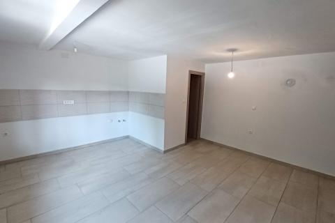 Mrkopalj, Brestova Draga - planinska brvnara sa okućnicom