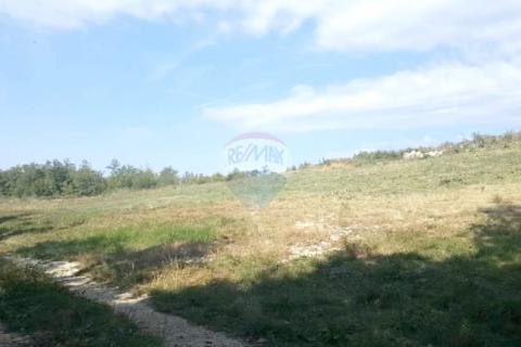 Istra, Momjan - atraktivna lokacija, panoramski pogled na more