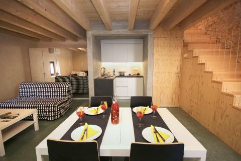 Istra - okolica Pule - predivna renovirana autohtona villa iz 17.st. 