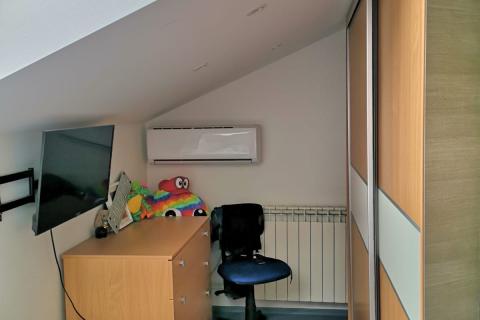 Otok Krk - Malinska - stan s pogledom na more