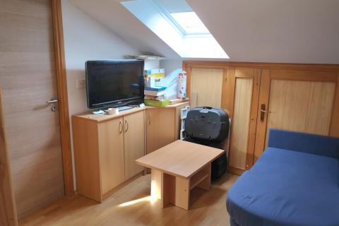 Otok Krk - Malinska - stan s pogledom na more