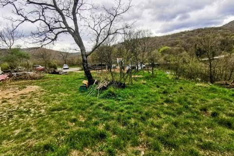 Bakar, Škrljevo, zemljište veličine 8096m2, cca 2500m2 građevinsko