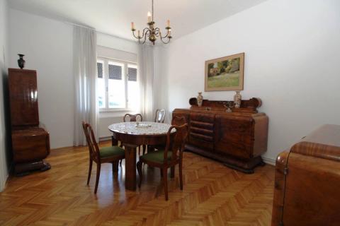 Rijeka, Pećine, najam etaže Vile površine 165m2