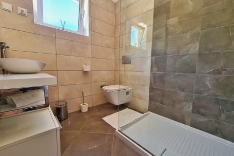 Istra, Poreč okolica - kuća sa dvorištem