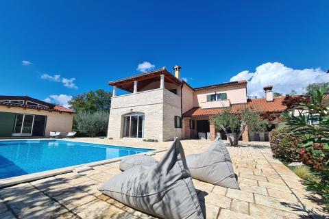 Istra, Poreč okolica - kuća sa dvorištem