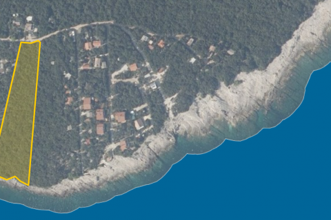 Istra, Krnica poljoprivredno zemljište prvi red do mora