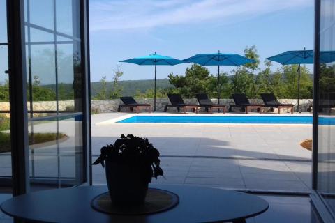 Haus Sužan, Dobrinj, 250m2