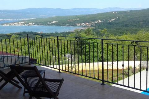 Haus Sužan, Dobrinj, 250m2