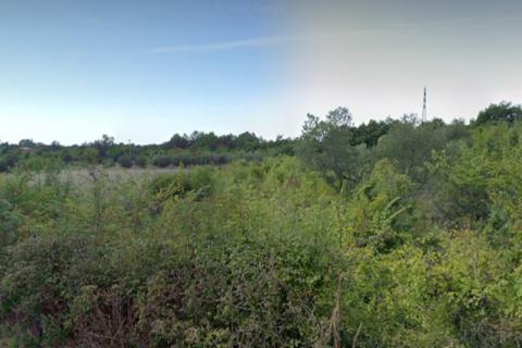 Istra, Juršići, poljoprivredno zemljište uz glavnu cestu