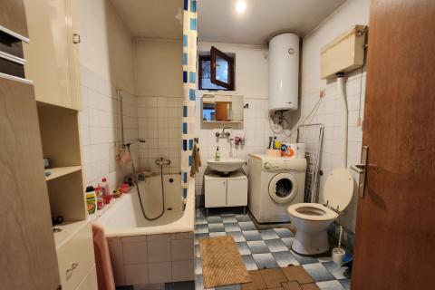 Huis, Orehovica, Rijeka, 280 m²