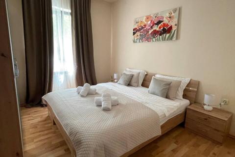 MEDVEJA - vila s  3 stana