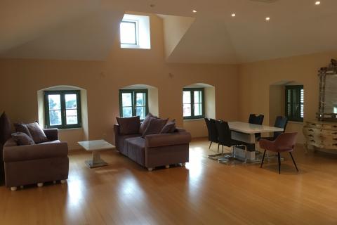 Condo/Apartment Opatija - Centar, Opatija, 185m2