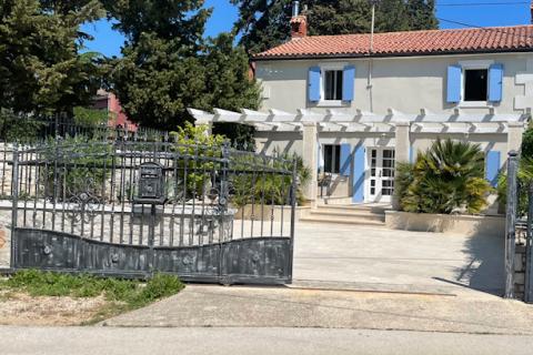 Hiša Bašanija, Umag, 130m2