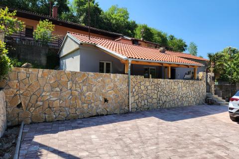 Дом Škurinje, Rijeka, 80m2