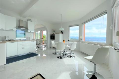 Condo/Apartment Dobreć, Opatija - Okolica, 98,75m2