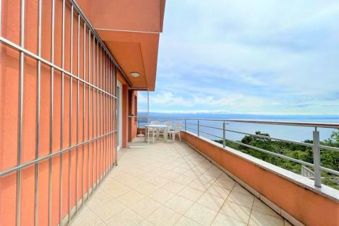 Condo/Apartment Dobreć, Opatija - Okolica, 98,75m2