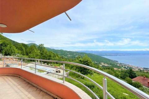 Condo/Apartment Dobreć, Opatija - Okolica, 98,75m2