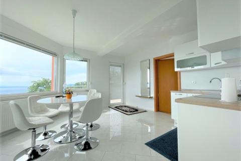 Condo/Apartment Dobreć, Opatija - Okolica, 98,75m2