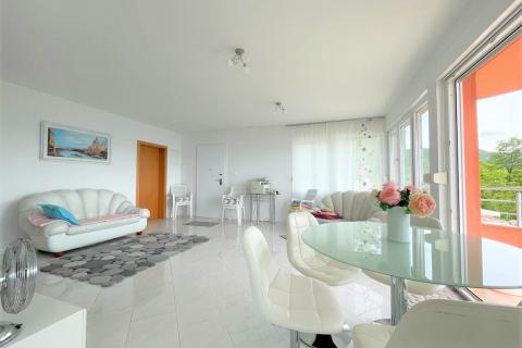 Condo/Apartment Dobreć, Opatija - Okolica, 98,75m2