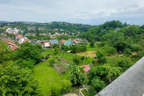 Zagreb, Kustošija - četverosoban stan s parkingom i pogledom