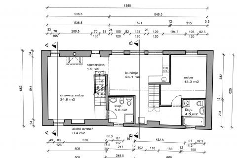 Rovinj,rustikalna kuća na moru-120m2