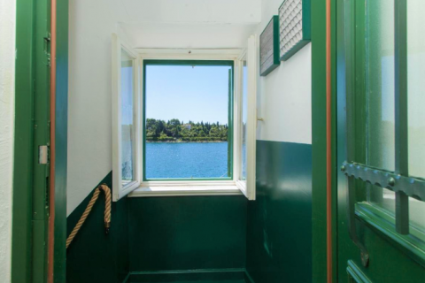 Rovinj,rustikalna kuća na moru-120m2