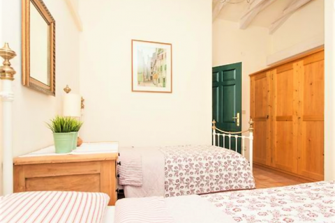 Rovinj,rustikalna kuća na moru-120m2