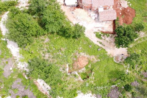 ISTRA, DRENJE - Građevinsko zemljište 1236 m2 s ishodovanom dozvolom i projektom