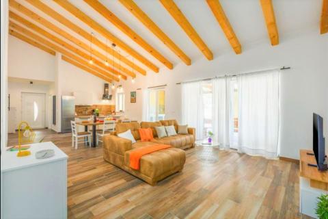 Дом Debeljuhi, Žminj, 154m2