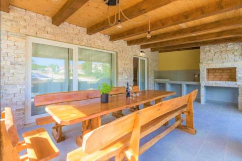 Дом Debeljuhi, Žminj, 154m2