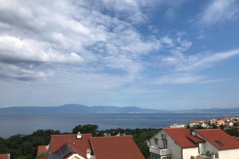 Otok Krk, Njivice - stan 76 m2