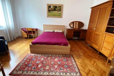 Rijeka, Pećine, najam etaže Vile površine 165m2