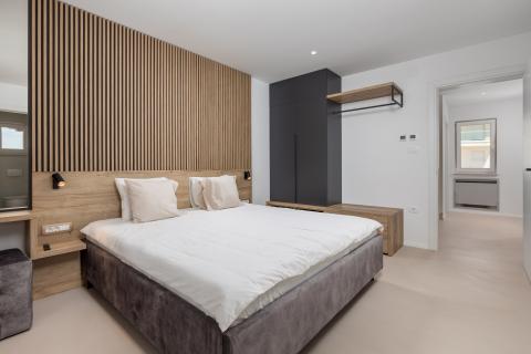 OPATIJA, - Vila 2. red do mora