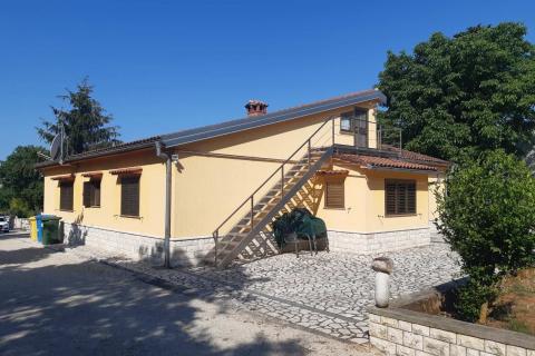 Hiša Sveti Lovreč, 171m2