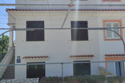 Дом Baška, 190m2