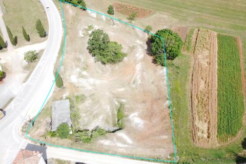 ISTRIA, ŽMINJ - Building plot 3640 m2 with building 57 m2