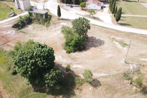 ISTRIA, ŽMINJ - Building plot 3640 m2 with building 57 m2
