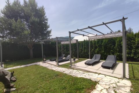 Plitvička jezera, dvije kuće sa uhodanim turističkim najmom, SNIŽENA CIJENA