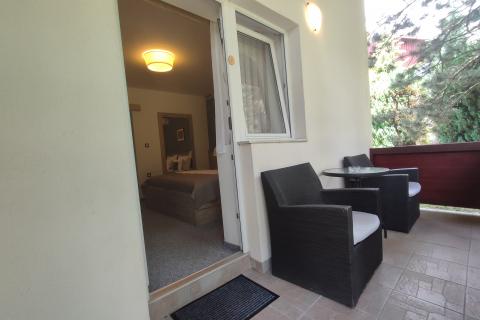 Plitvička jezera, dvije kuće sa uhodanim turističkim najmom, SNIŽENA CIJENA