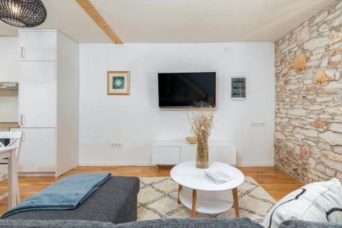 Istra,Šišan-renovirana kamena istarska kuća