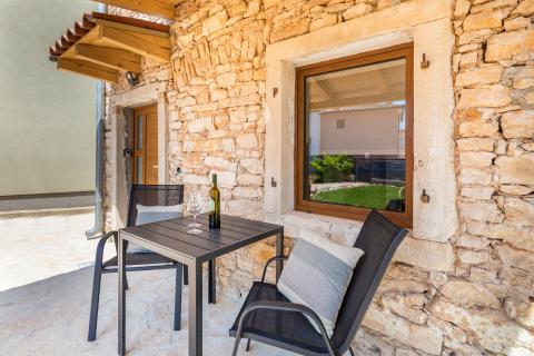 Istra,Šišan-renovirana kamena istarska kuća