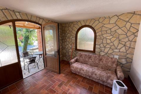 Krk, Gabonjin, authentisches Steinhaus mit Swimmingpool, 150 m2