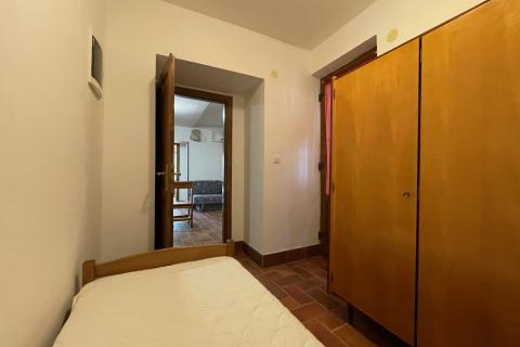 Krk, Gabonjin, authentisches Steinhaus mit Swimmingpool, 150 m2