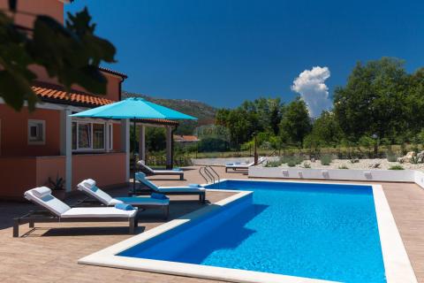 Haus Tribalj, Vinodolska Općina, 370m2