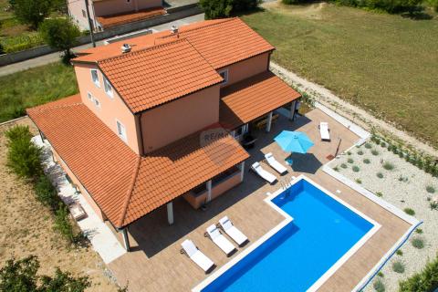 Haus Tribalj, Vinodolska Općina, 370m2